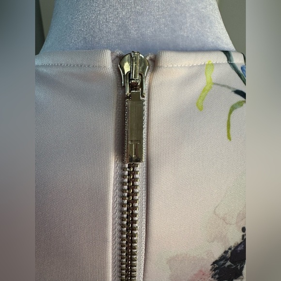 Ted Baker Karsali Elegance Scallop Skater Nude Pink Floral Cap Sleeve Dress 2 XS - Picture 14 of 16